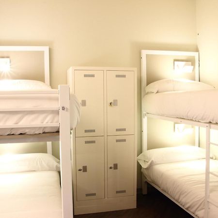 Poshtel Bilbao - Premium Hostel חדר תמונה